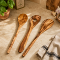 Cargar la imagen en la vista de la galería, Set of 3 Olive Wood Spoons