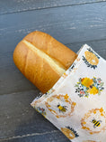 Cargar la imagen en la vista de la galería, Baguette | Beeswaxed Bag