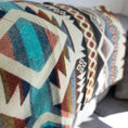 Cargar la imagen en la vista de la galería, Andean Alpaca Wool Blanket - Inca