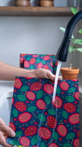 Load image into Gallery viewer, Beeswax Food Wrap - Dragonfruit Print