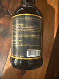 Cargar la imagen en la vista de la galería, 7 year Barrel Aged Apple Cider Vinegar