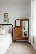 Cargar la imagen en la vista de la galería, Primrose Wallpaper by Melissa Johnson Design
