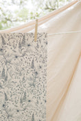 Cargar la imagen en la vista de la galería, Collins Wallpaper by Of Lilies and Fields
