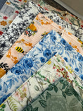 Load image into Gallery viewer, Snack | Beeswaxed Bag
