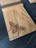 Cargar la imagen en la vista de la galería, Vertical Cutting Board
