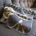 Load image into Gallery viewer, Andean Alpaca Wool Blanket - Cloud
