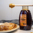 Load image into Gallery viewer, Cape Cod Cranberry Blossom Honey
