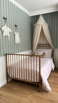 Cargar la imagen en la vista de la galería, Auggie Wallpaper by Bloomery Decor
