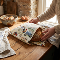 Cargar la imagen en la vista de la galería, Handmade Bread Bag | Beeswaxed
