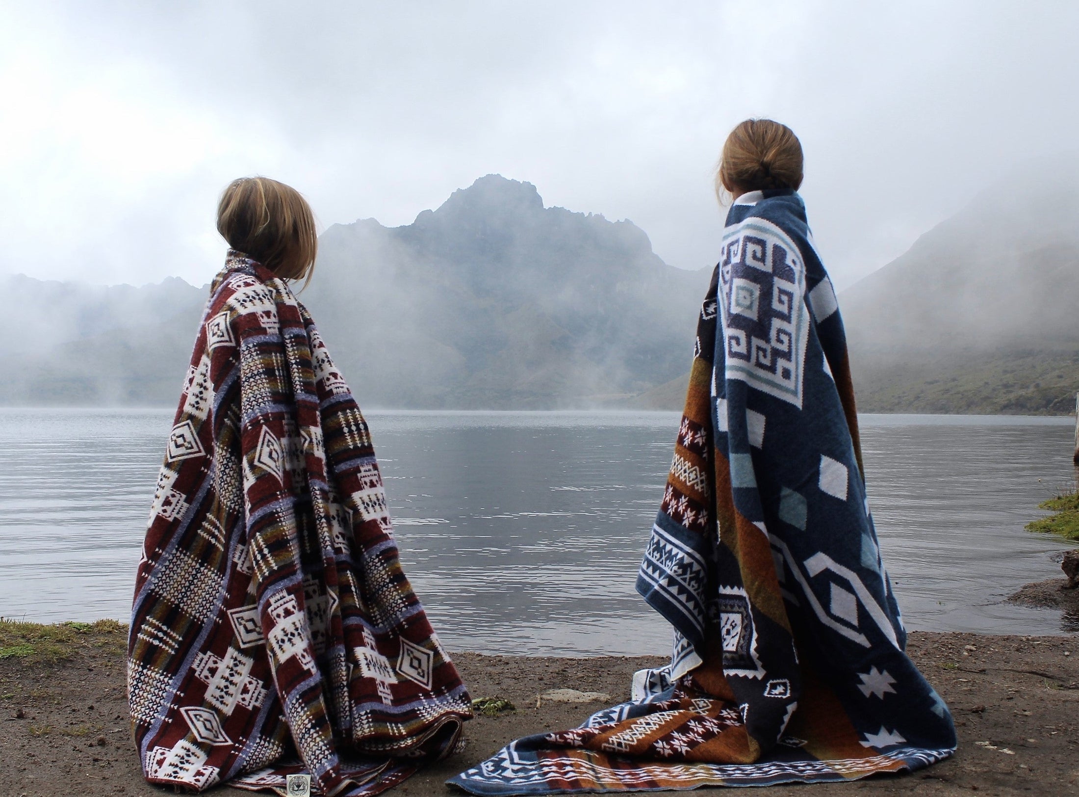 Tierra y Fuego Andes Blanket: Full Size 79" x 89"