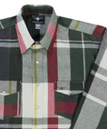 Cargar la imagen en la vista de la galería, Flying R Ranchwear - Engineered Plaid Block - Long Sleeve - Snaps - Oversized Fit
