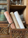 Cargar la imagen en la vista de la galería, Genevieve Wallpaper by Bloomery Decor

