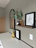 Cargar la imagen en la vista de la galería, Hudson Wallpaper by Daphne and Sage
