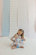 Cargar la imagen en la vista de la galería, Amelia Bow Wallpaper by In My Jammers
