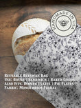 Cargar la imagen en la vista de la galería, Handmade Bread Bag | Beeswaxed
