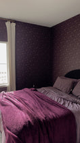 Cargar la imagen en la vista de la galería, Wynne Wallpaper by Grateful Artsy Soul
