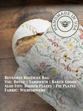 Cargar la imagen en la vista de la galería, Handmade Bread Bag | Beeswaxed
