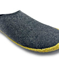 Cargar la imagen en la vista de la galería, Kyrgies Outdoor Wool Slides
