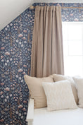 Cargar la imagen en la vista de la galería, Wysteria Wallpaper by Melissa Johnson Design
